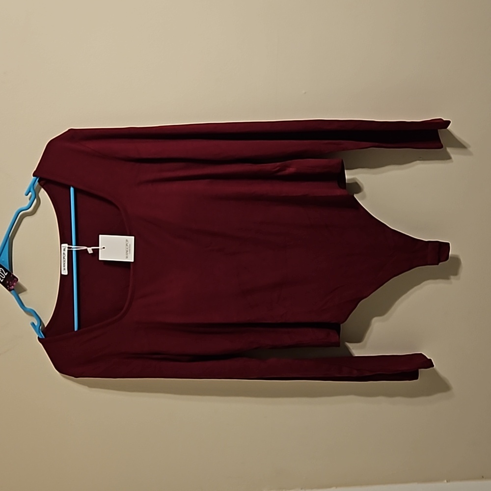 Mangopop Burgandy square neck long sleeve bodysuit. NWT